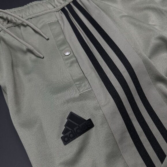 adidas Tiro PT Q1 Pants TZ Training Track IS1504 Silver Pebble Men’s Sizes - Picture 2 of 6